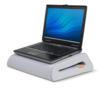 Gyrt Belkin Modell CushTop F8N044EA Tulajdonsgok Tpus Laptop tart Vd a tlmelegeds ellen Innovatv kialaktsnak ksznhetn gyban vagy a kanapn is knyelmesen