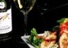 A Hilltop Premium Chardonnay 2011 es vjrata klnleges bor gymlcss telt kerek zeit harmonikusan rett zamatait vilgszerte s itthon is elismerik a fogyasztk s a versenyek borbri egyarnt El