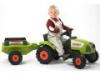 A Traktor utnfutval Claas zld lersa Traktor utnfutval zld sznben A traktor lbbal hajthat lncos hajtssal hossza 148 cm A Traktor utnfutval Claas zld 3 5 ves kortl fiknak ajnlott